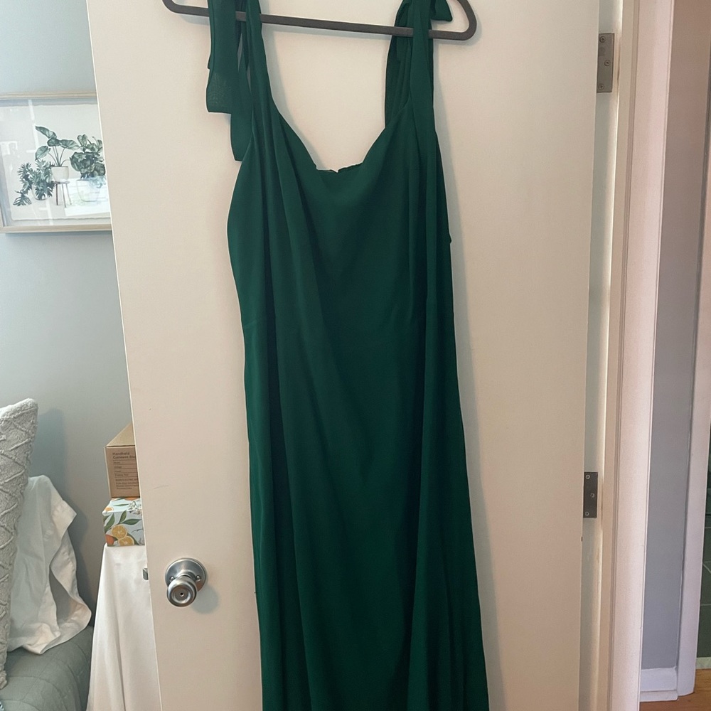 Reformation twilight dress in green size 20. - Picture 4 of 4
